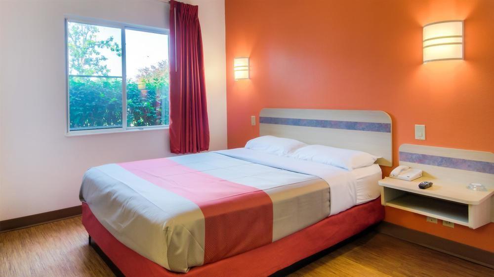 Florence Inn And Suites Luaran gambar